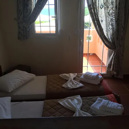 Toulipa Rooms Agia Ermioni Dış mekan fotoğraf